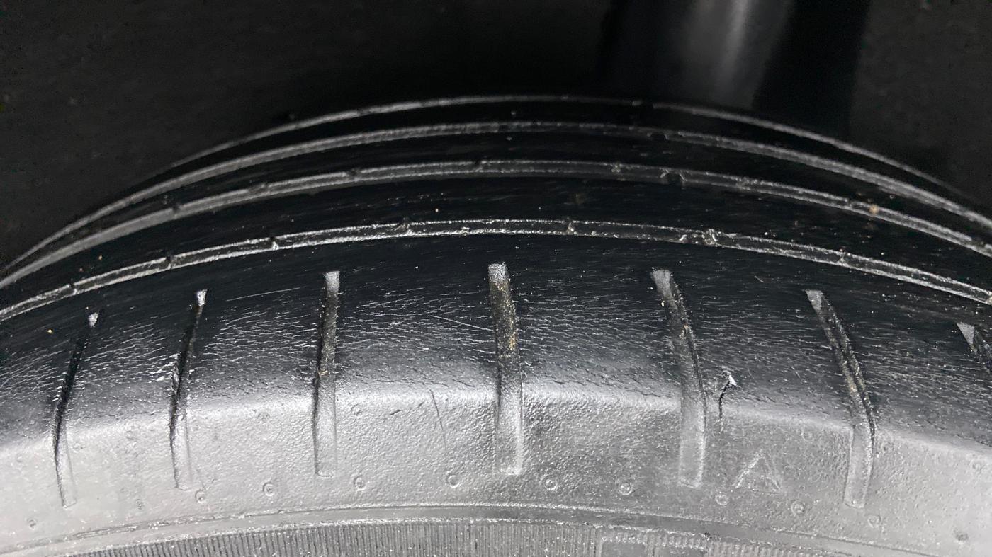 2019 Maruti Baleno ZETA PETROL 1.2, Petrol, Manual, 48,170 km, Left Rear Tyre Tread