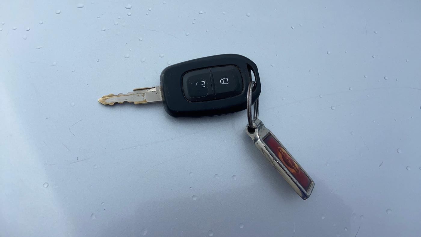 2019 Datsun Redi Go S, Petrol, Manual, 83,650 km, Key Close Up