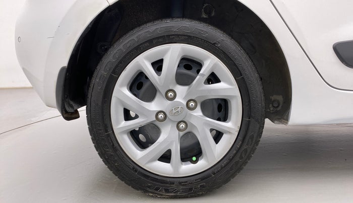 2019 Hyundai Grand i10 SPORTZ 1.2 KAPPA VTVT, Petrol, Manual, 49,973 km, Right Rear Wheel
