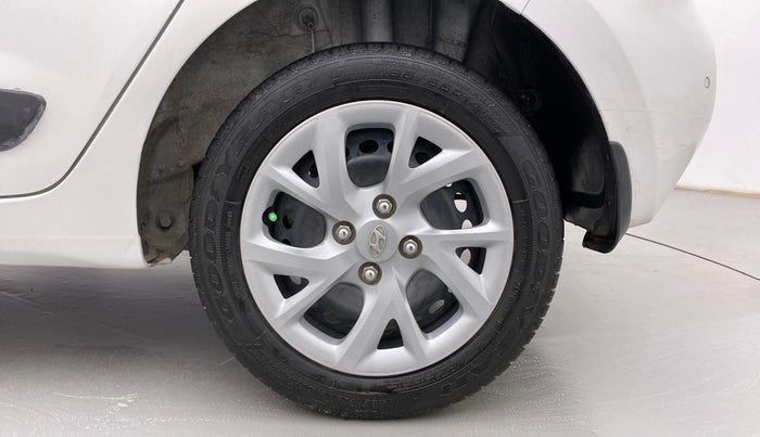 2019 Hyundai Grand i10 SPORTZ 1.2 KAPPA VTVT, Petrol, Manual, 49,973 km, Left Rear Wheel