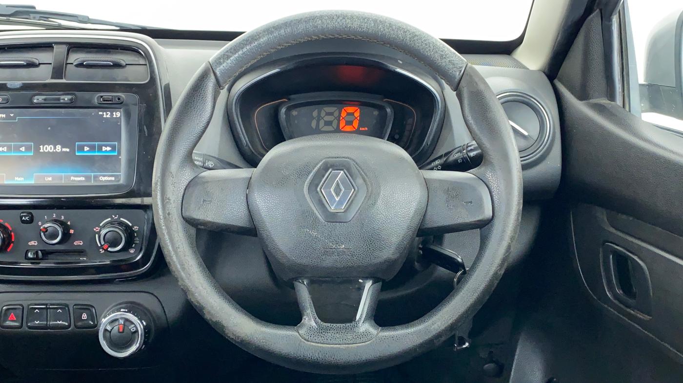 2017 Renault Kwid RXT 1.0 EASY-R  AT, Petrol, Automatic, 67,542 km, Steering Wheel Close Up