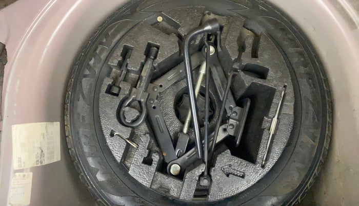 2015 Volkswagen Polo HIGHLINE1.5L, Diesel, Manual, 81,615 km, Spare Tyre