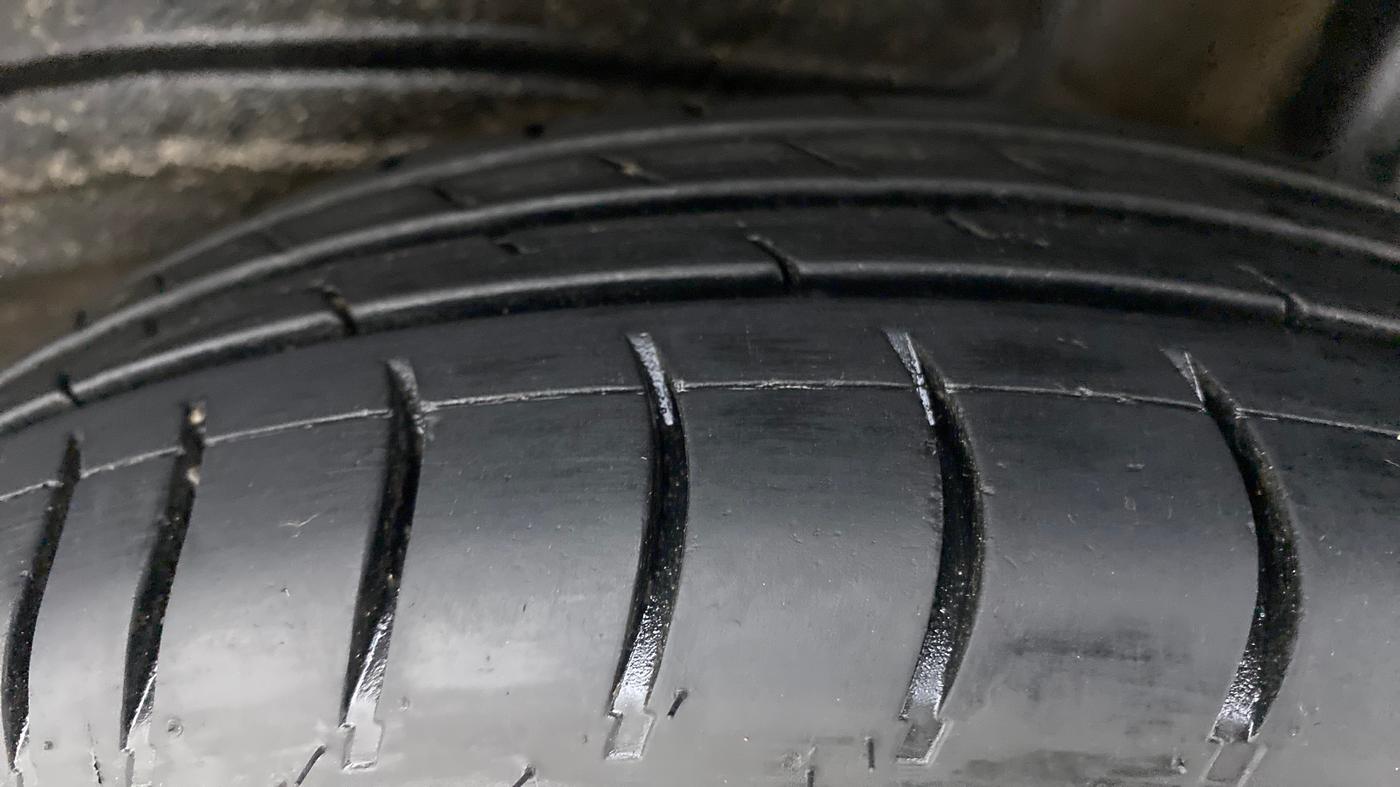 2019 Maruti New Wagon-R LXI CNG 1.0 L, CNG, Manual, 85,043 km, Left Rear Tyre Tread