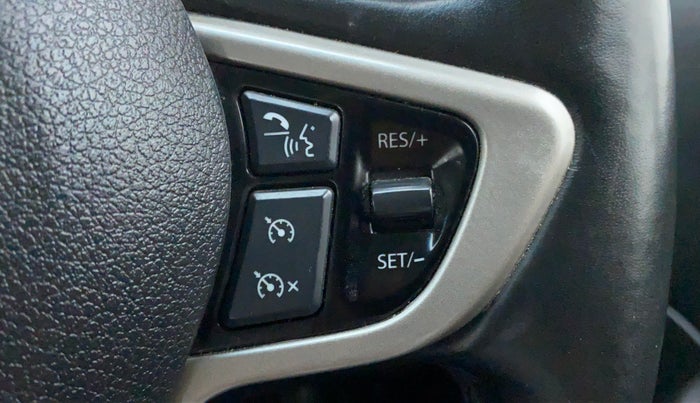 2018 Tata Hexa Varicor 400 XTA, Diesel, Automatic, 27,138 km, Adaptive Cruise Control