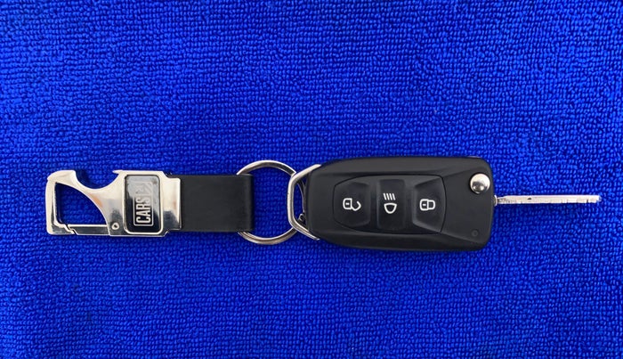 2018 Tata Hexa Varicor 400 XTA, Diesel, Automatic, 27,138 km, Key Close Up