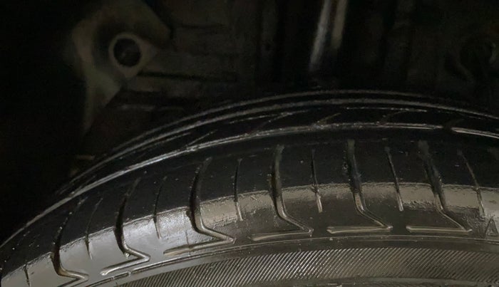 2016 Hyundai Elite i20 SPORTZ 1.2, Petrol, Manual, 48,604 km, Right Rear Tyre Tread