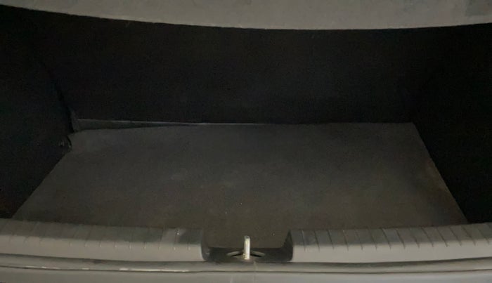 2016 Hyundai Elite i20 SPORTZ 1.2, Petrol, Manual, 48,604 km, Boot Inside