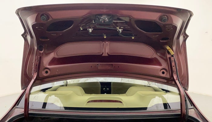 2015 Honda Amaze 1.2L I-VTEC S, CNG, Manual, 56,722 km, Boot Door Open