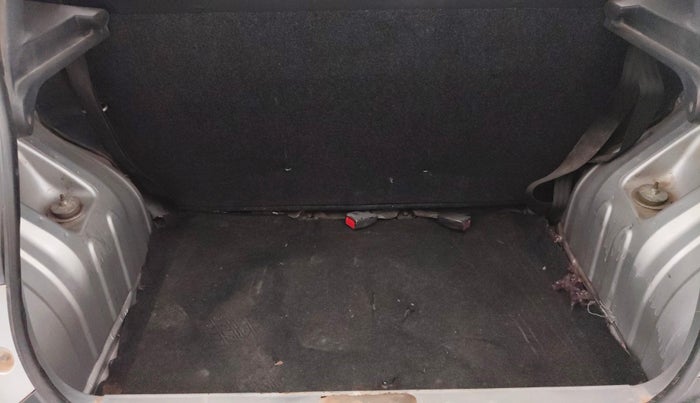 2016 Renault Kwid RXL, Petrol, Manual, 74,910 km, Boot Inside