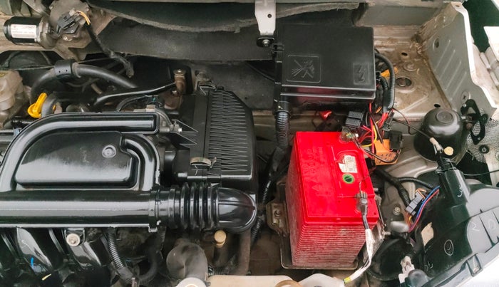 2016 Renault Kwid RXL, Petrol, Manual, 74,910 km, Engine View - Left