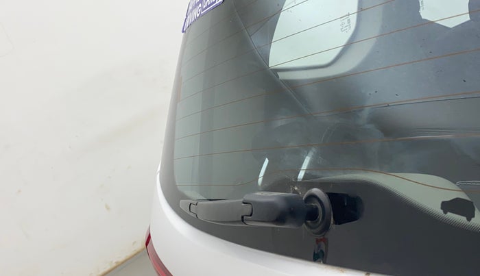 2022 Renault TRIBER RXZ, Petrol, Manual, 29,516 km, Rear Wiper