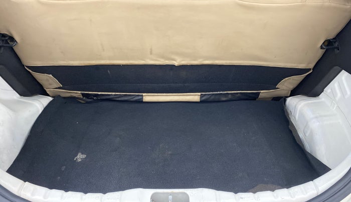 2012 Hyundai Eon ERA PLUS, Petrol, Manual, 64,141 km, Boot Inside