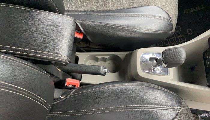 2019 Tata Tiago XZA PETROL, Petrol, Automatic, 1,35,342 km, Gear Lever