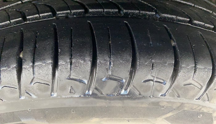 2019 Tata Tiago XZA PETROL, Petrol, Automatic, 1,35,342 km, Left Rear Tyre Tread