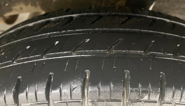 2019 Renault Kwid CLIMBER 1.0, Petrol, Manual, 60,345 km, Left Rear Tyre Tread