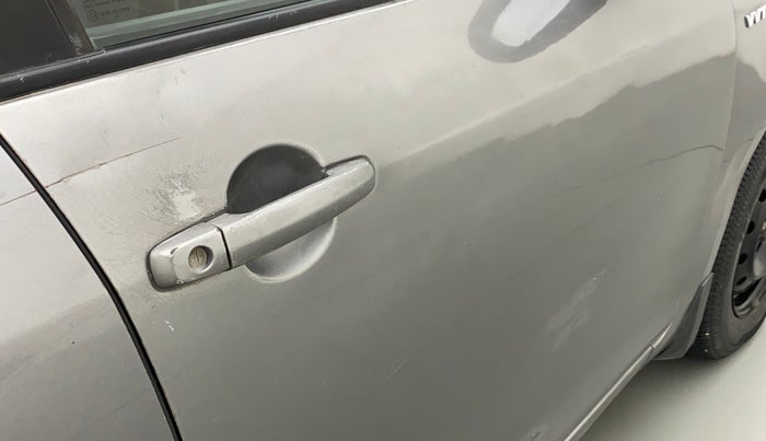 2013 Maruti Swift Dzire VXI, Petrol, Manual, 88,833 km, Driver-side door - Minor scratches