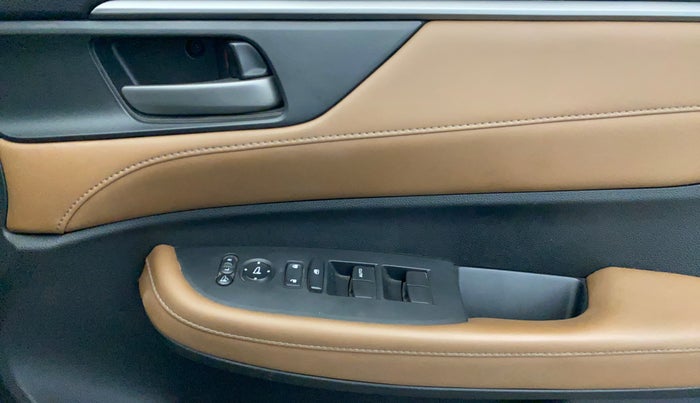 2023 Honda ELEVATE ZX MT, Petrol, Manual, 27,221 km, Driver Side Door Panels Control