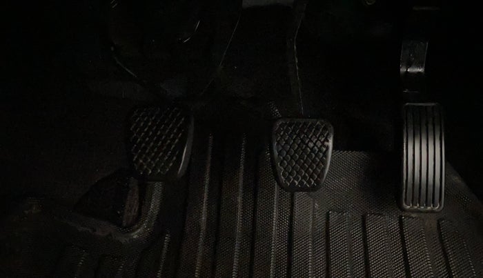 2023 Honda ELEVATE ZX MT, Petrol, Manual, 27,221 km, Pedals