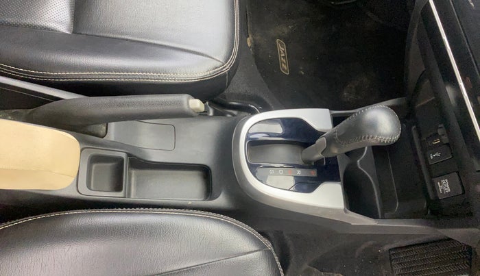 2019 Honda Jazz 1.2L I-VTEC VX CVT, Petrol, Automatic, 21,768 km, Gear Lever