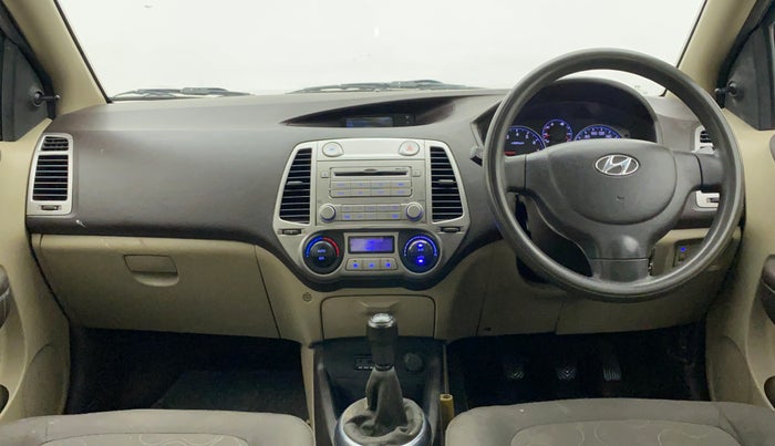 2011 Hyundai i20 MAGNA (O) 1.2, Petrol, Manual, 75,447 km, Dashboard