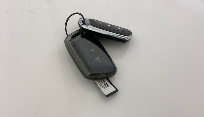 2020 MG HECTOR SHARP 1.5 DCT PETROL, Petrol, Automatic, 39,520 km, Key Close Up