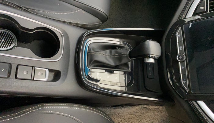 2020 MG HECTOR SHARP 1.5 DCT PETROL, Petrol, Automatic, 39,520 km, Gear Lever