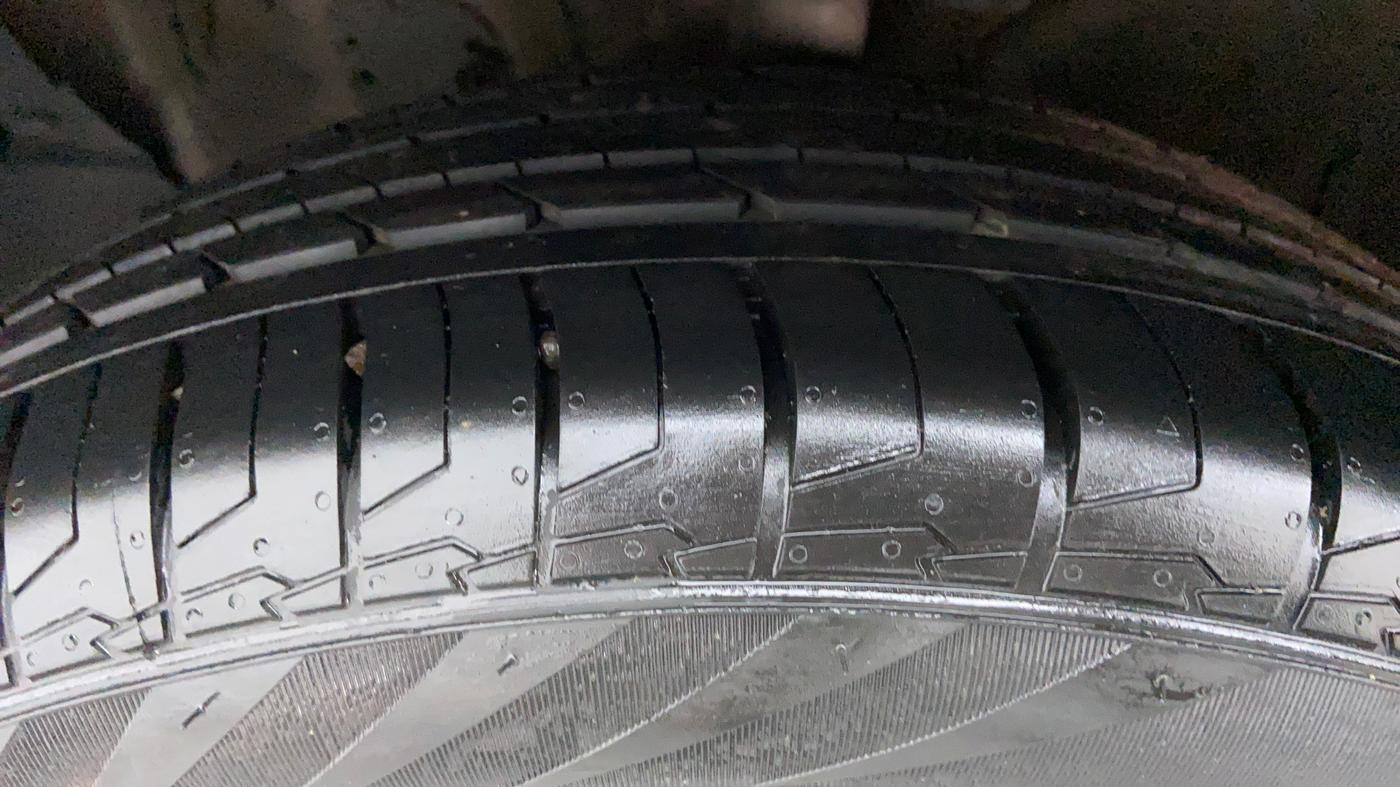 2019 KIA SELTOS HTX AT PETROL, Petrol, Automatic, 47,320 km, Left Front Tyre Tread