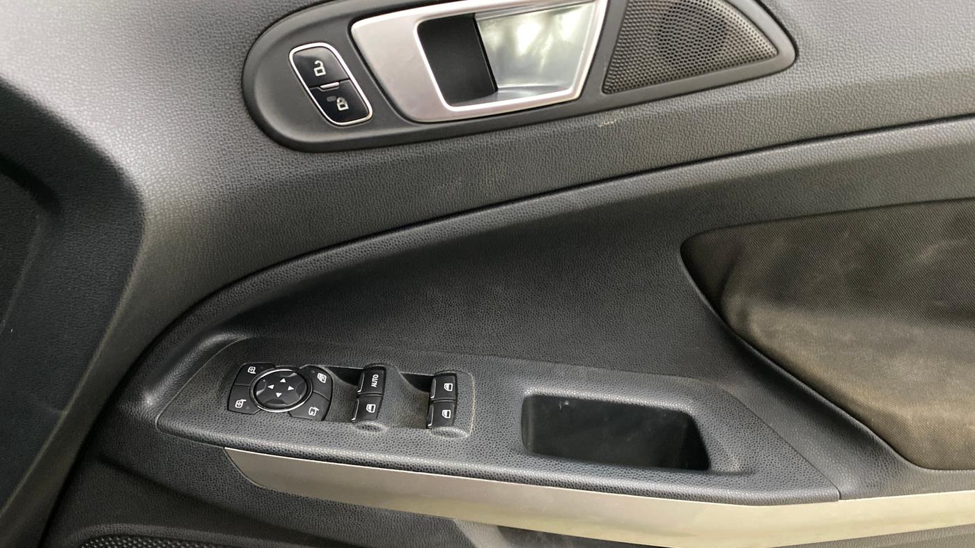 2017 Ford Ecosport TITANIUM 1.5L DIESEL, Diesel, Manual, 1,00,638 km, Driver Side Door Panels Control