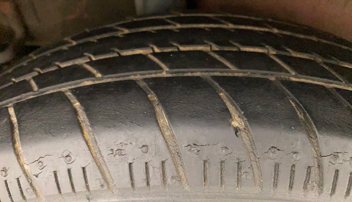 2017 Maruti Celerio ZXI AMT (O), Petrol, Automatic, 50,894 km, Right Rear Tyre Tread