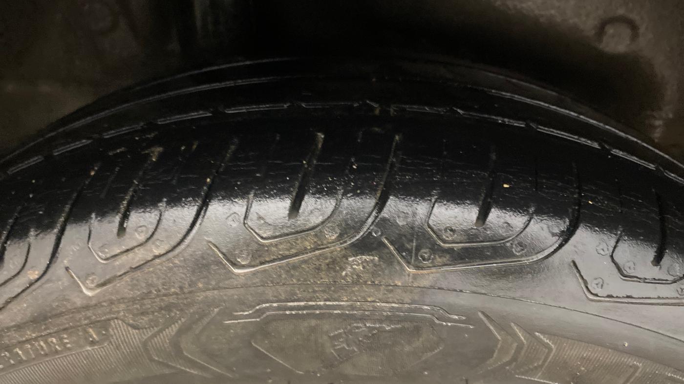 2015 Honda City 1.5L I-VTEC SV CVT, Petrol, Automatic, 92,898 km, Right Rear Tyre Tread