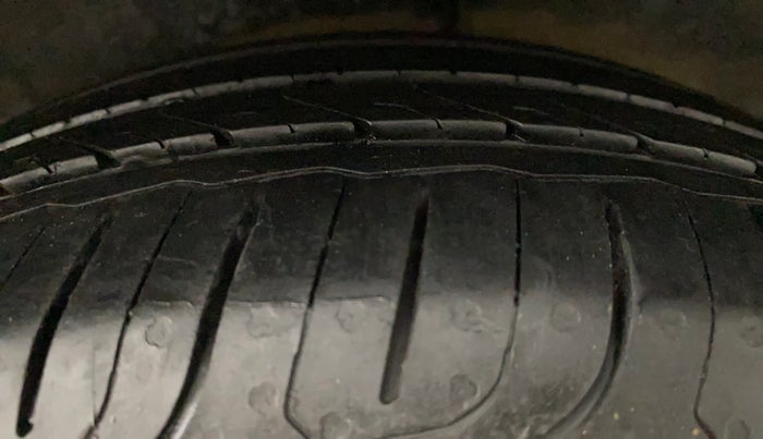 2014 Hyundai i20 ASTA 1.2, Petrol, Manual, 52,291 km, Right Rear Tyre Tread