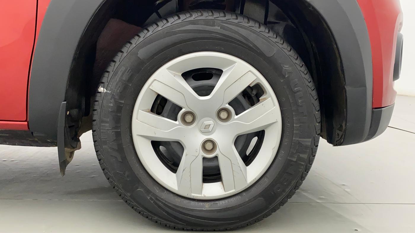2019 Renault Kwid RXL, Petrol, Manual, 25,519 km, Right Front Wheel