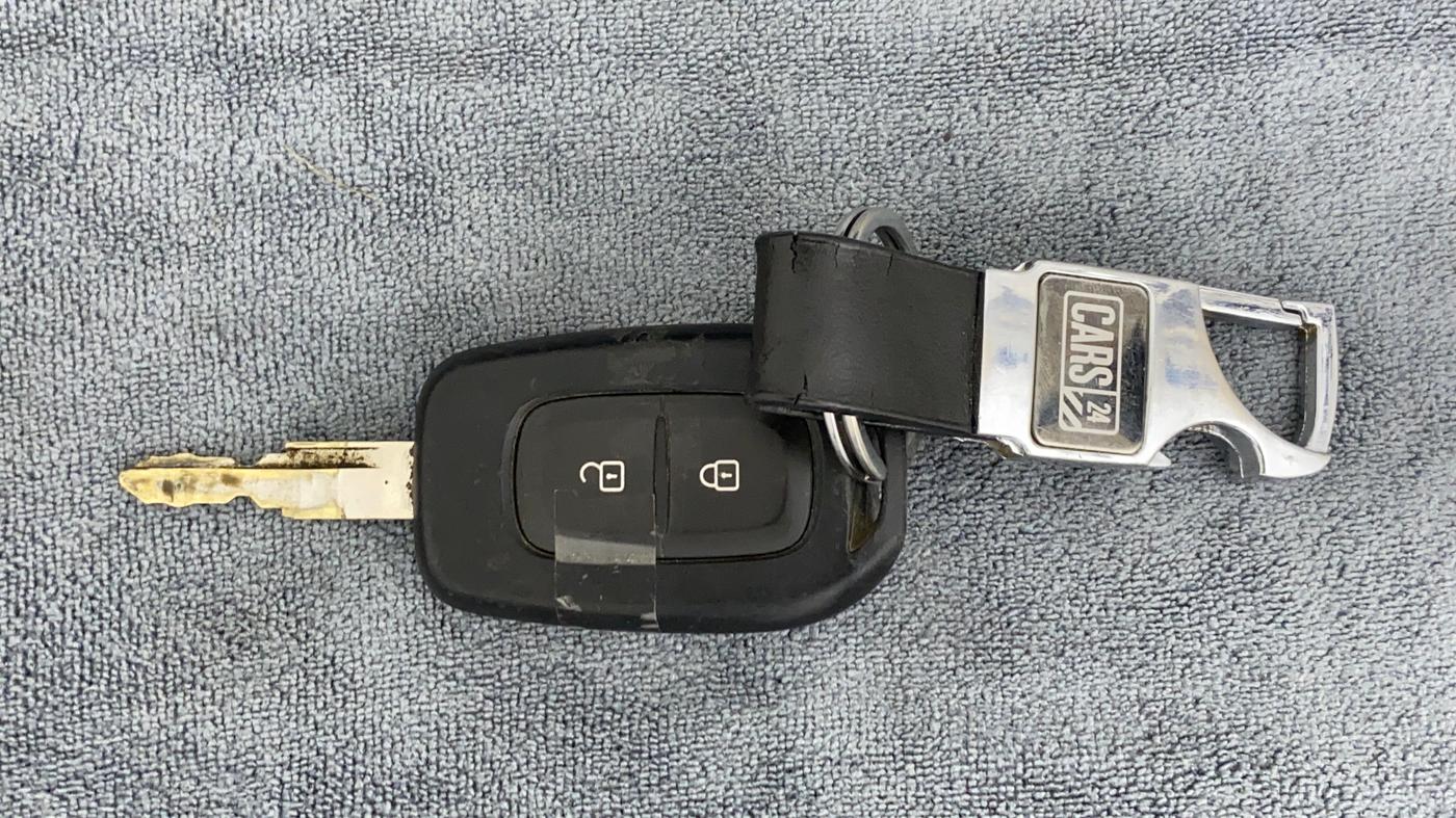 2019 Renault Kwid RXL, Petrol, Manual, 25,519 km, Key Close Up