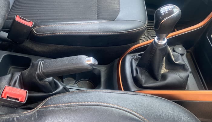 2019 Ford Ecosport TITANIUM 1.5L SIGNATURE EDITION (SUNROOF) PETROL, Petrol, Manual, 54,116 km, Gear Lever