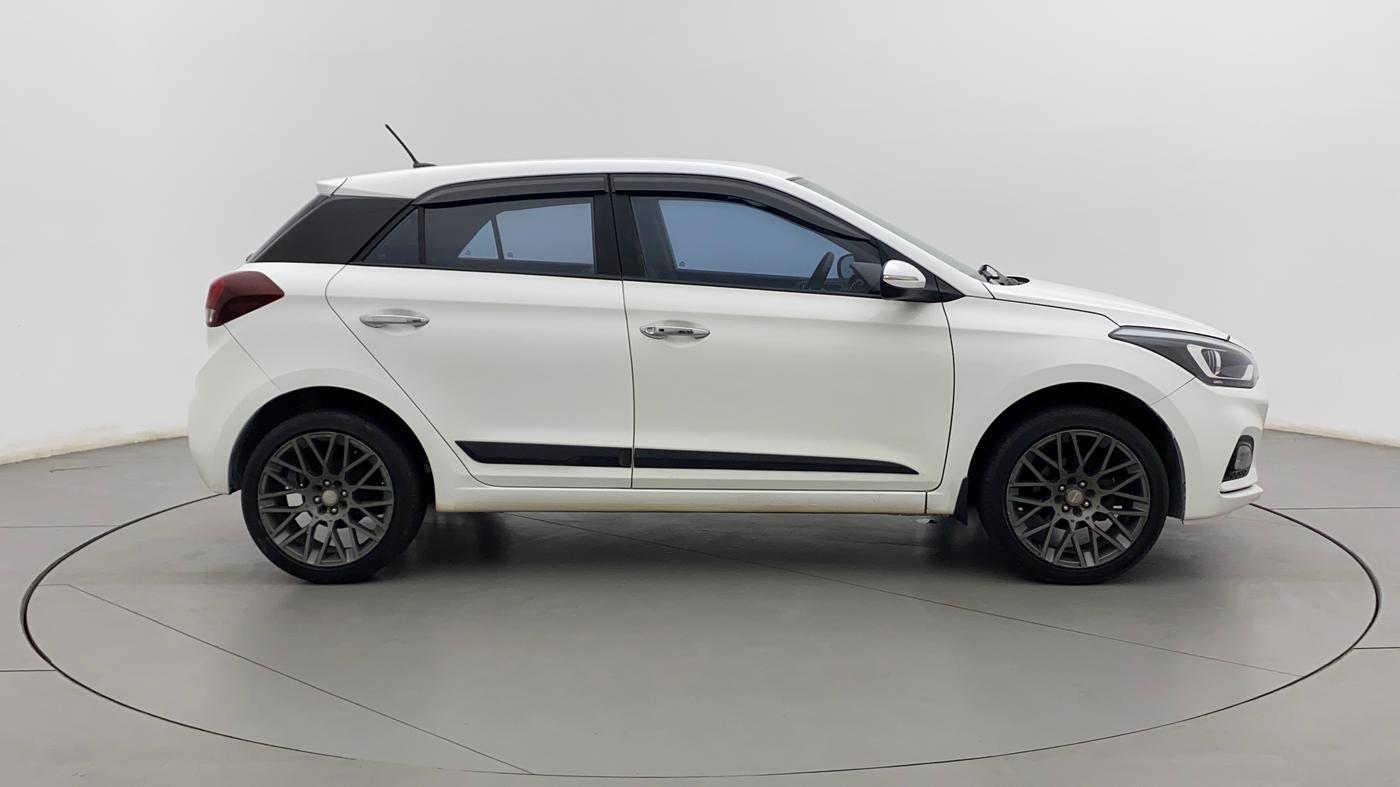 2020 Hyundai Elite i20 ASTA 1.2 (O), Petrol, Manual, 67,295 km, Right Side View