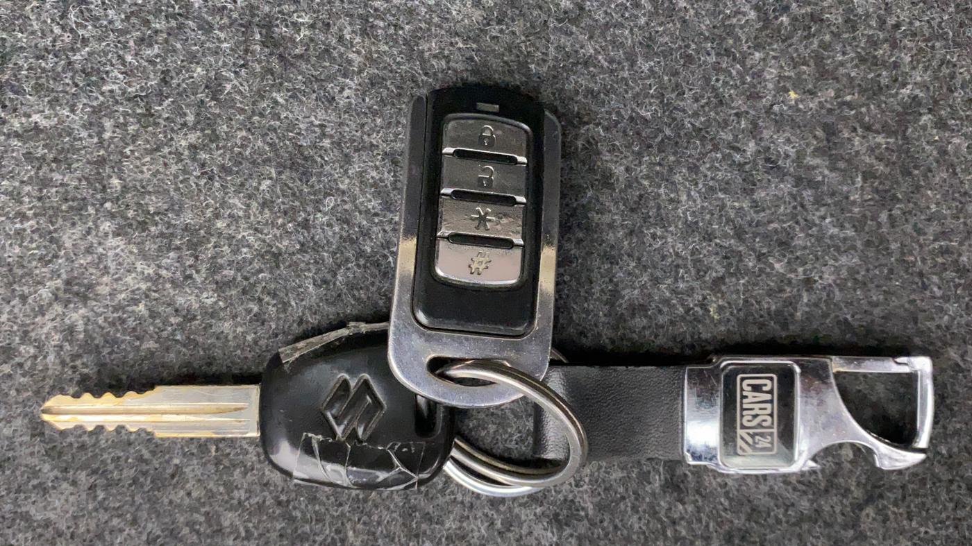 2016 Maruti Alto K10 VXI AMT, Petrol, Automatic, 53,264 km, Key Close Up