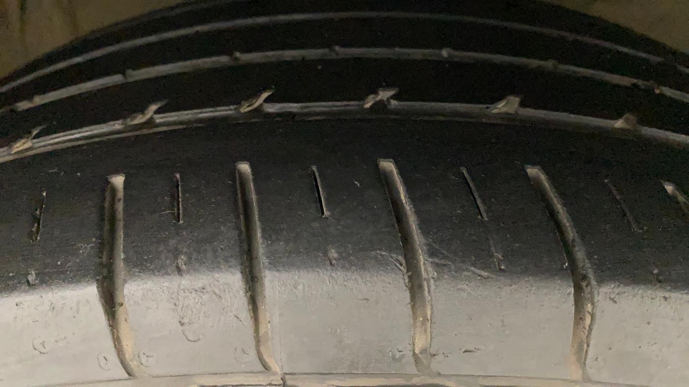 2019 KIA SELTOS GTX PLUS DCT 1.4 PETROL, Petrol, Automatic, 40,282 km, Right Front Tyre Tread