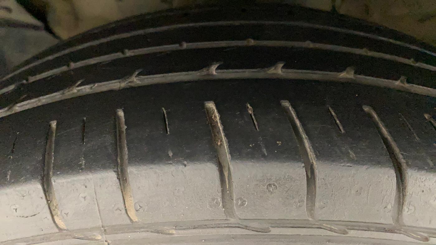 2019 KIA SELTOS GTX PLUS DCT 1.4 PETROL, Petrol, Automatic, 40,282 km, Left Front Tyre Tread