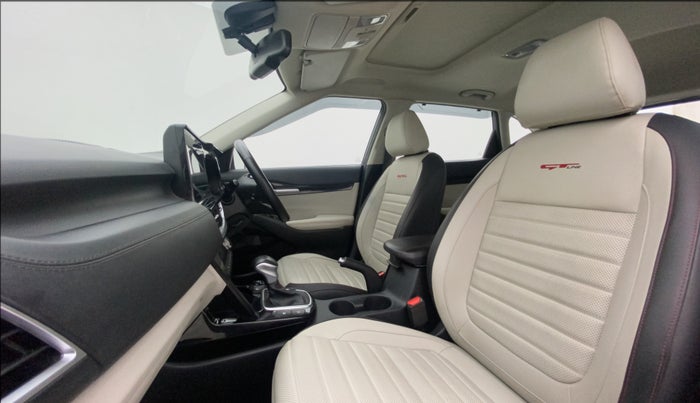 2019 KIA SELTOS GTX PLUS DCT 1.4 PETROL, Petrol, Automatic, 40,282 km, Right Side Front Door Cabin