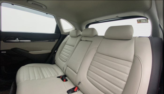 2019 KIA SELTOS GTX PLUS DCT 1.4 PETROL, Petrol, Automatic, 40,282 km, Right Side Rear Door Cabin