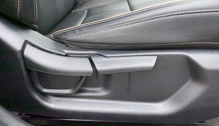 2020 Hyundai NEW I20 Asta 1.0 GDI Turbo IMT, Petrol, Manual, 29,087 km, Driver Side Adjustment Panel