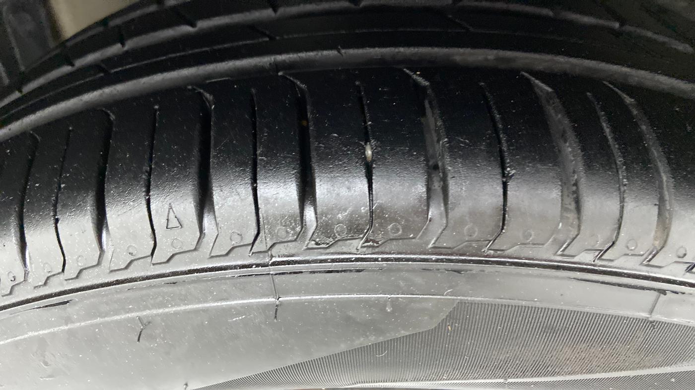 2012 Hyundai Verna FLUIDIC 1.6 EX VTVT, Petrol, Manual, 96,205 km, Left Rear Tyre Tread