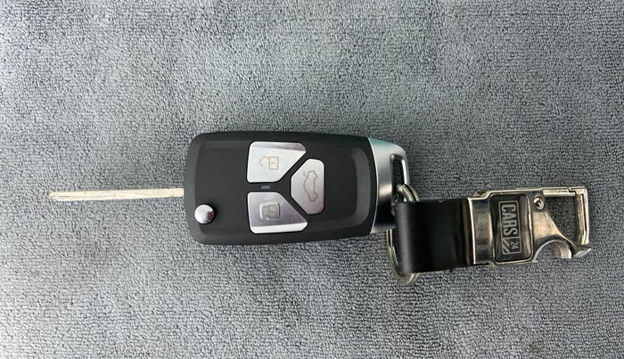 2012 Hyundai Verna FLUIDIC 1.6 EX VTVT, Petrol, Manual, 96,205 km, Key Close Up