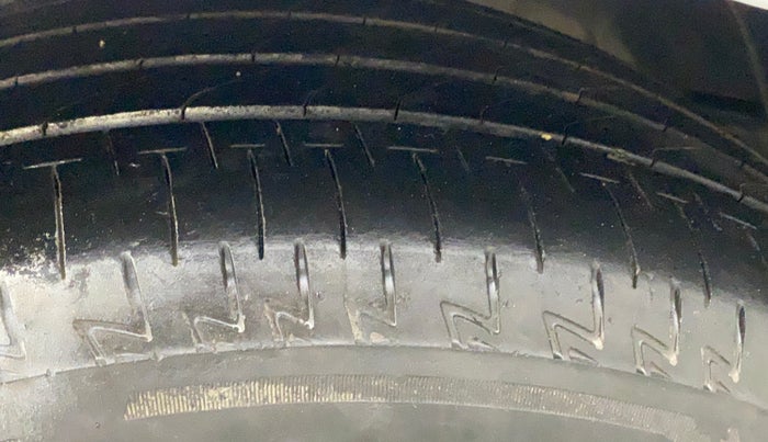 2018 Ford Ecosport TITANIUM + 1.5L DIESEL, Diesel, Manual, 84,542 km, Left Front Tyre Tread
