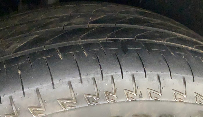 2018 Ford Ecosport TITANIUM + 1.5L DIESEL, Diesel, Manual, 84,542 km, Right Rear Tyre Tread