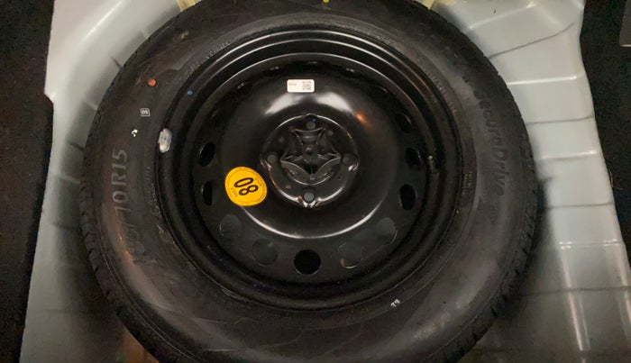 2023 Tata PUNCH ACCOMPLISHED DAZZLE CAMO MT, Petrol, Manual, 40,387 km, Spare Tyre