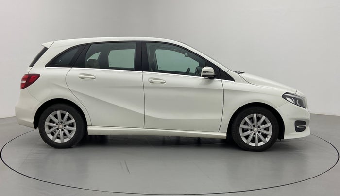 2015 Mercedes Benz B Class B200 CDI SPORT, Diesel, Automatic, 82,401 km, Right Side View