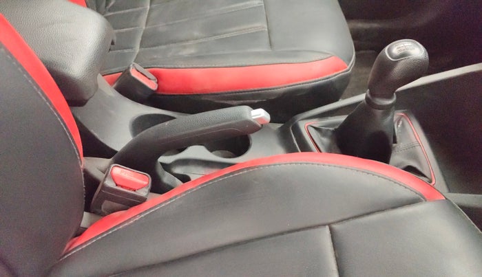 2018 Hyundai i20 Active 1.2 S, Petrol, Manual, 52,039 km, Gear Lever