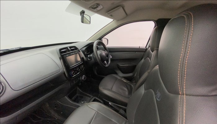 2018 Renault Kwid RXT 1.0 AMT (O), Petrol, Automatic, 72,296 km, Right Side Front Door Cabin