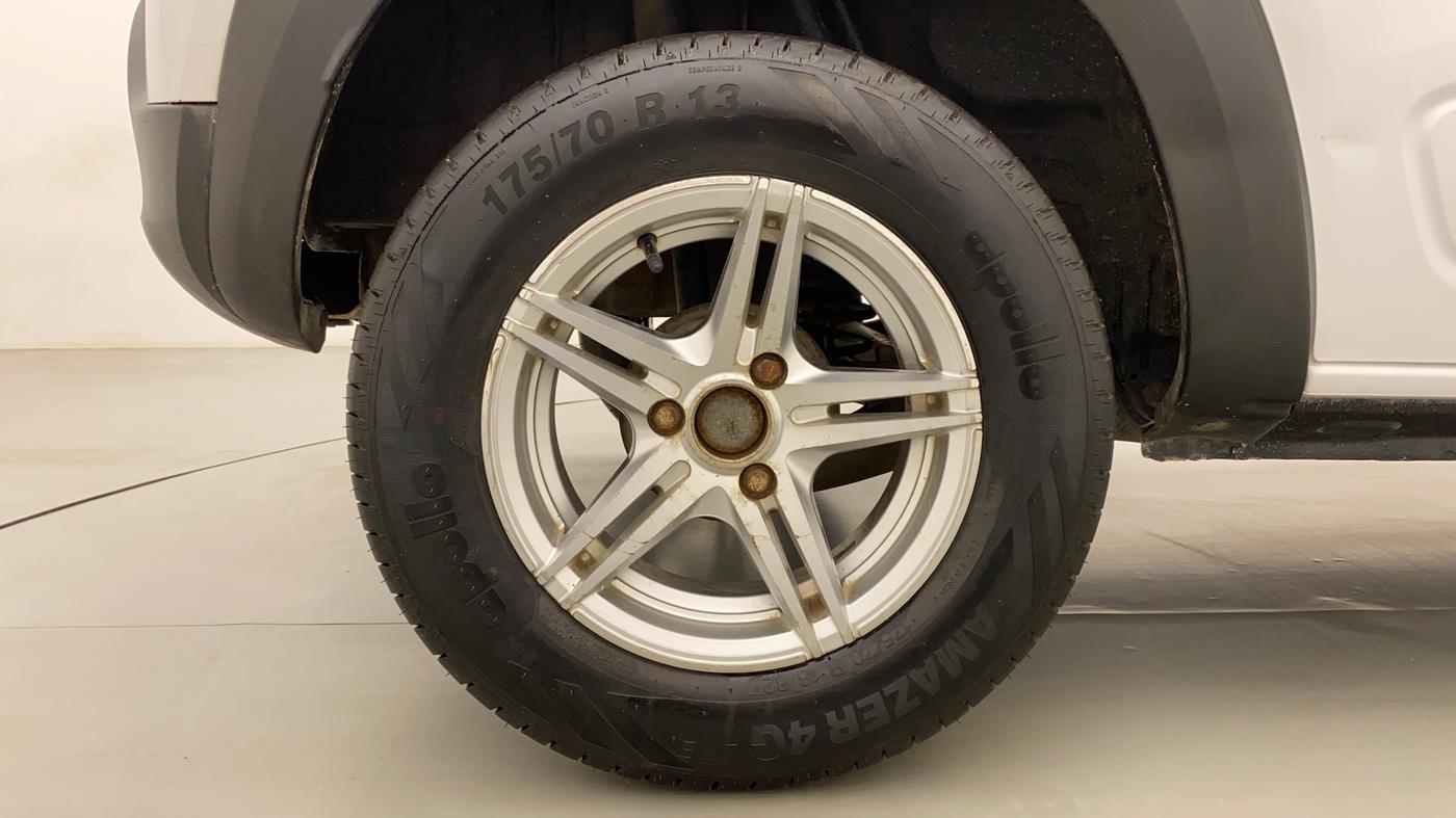 2018 Renault Kwid RXT 1.0 AMT (O), Petrol, Automatic, 72,296 km, Right Rear Wheel